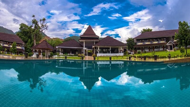 Amazing Inlay Resort