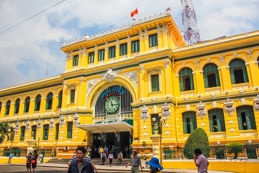 Visiting Sai Gon post office