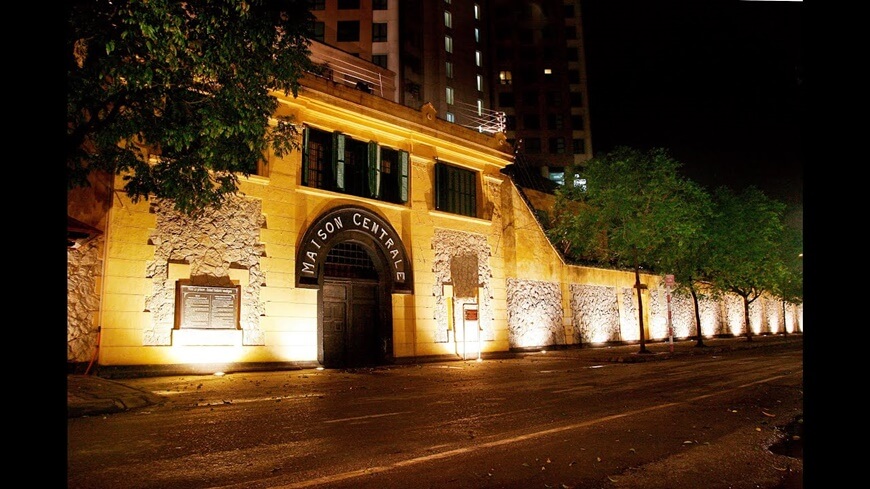 Visiting Hoa Lo prison
